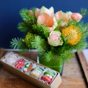 Macarons + Flowers